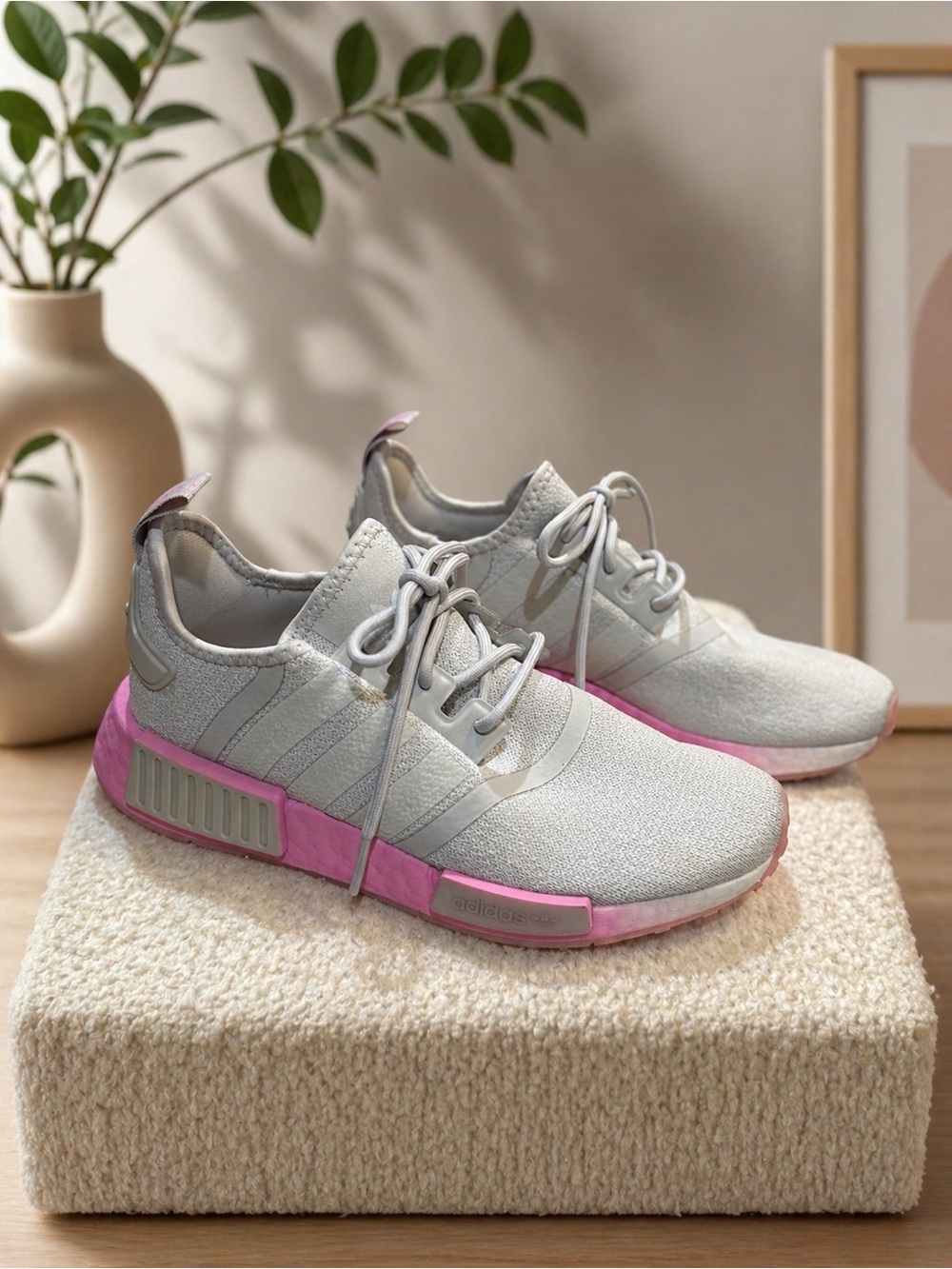 ADIDAS NMD_R1 W Gray/Pink